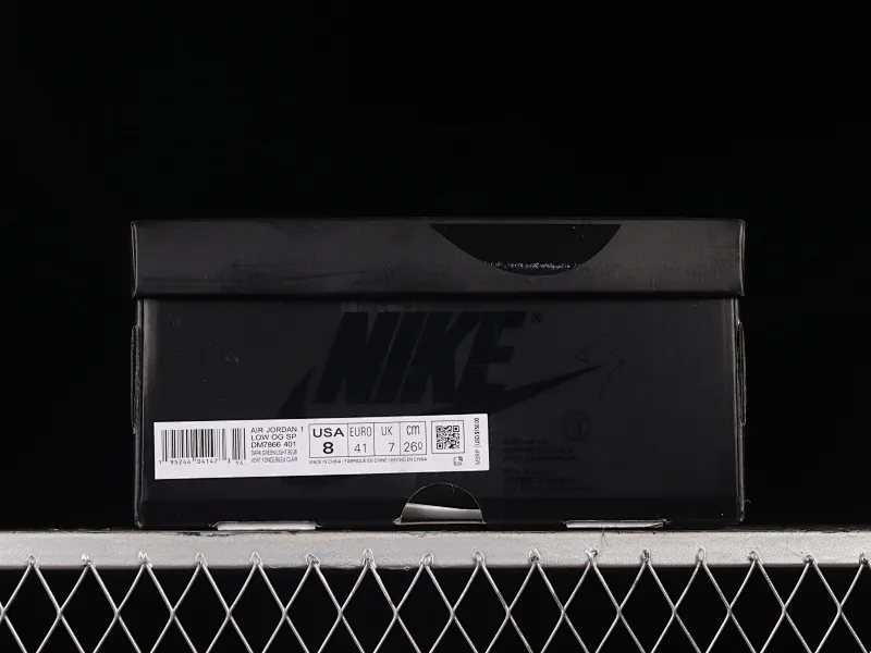 All Categories Air Jordan Jordan Series Basketball Shoes Air Jordan 1 Low Travis Scott x Air Jordan 1 Low OG AJ1 Joe 1 Tiffany Green Overturned Low Basketball Shoes DM7866-401